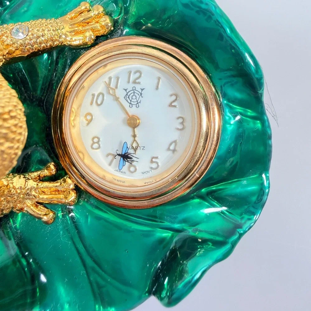 Timex Waterbury Desk Clock Paper Weight Jeweled Frog Lily Pad Bug Hand